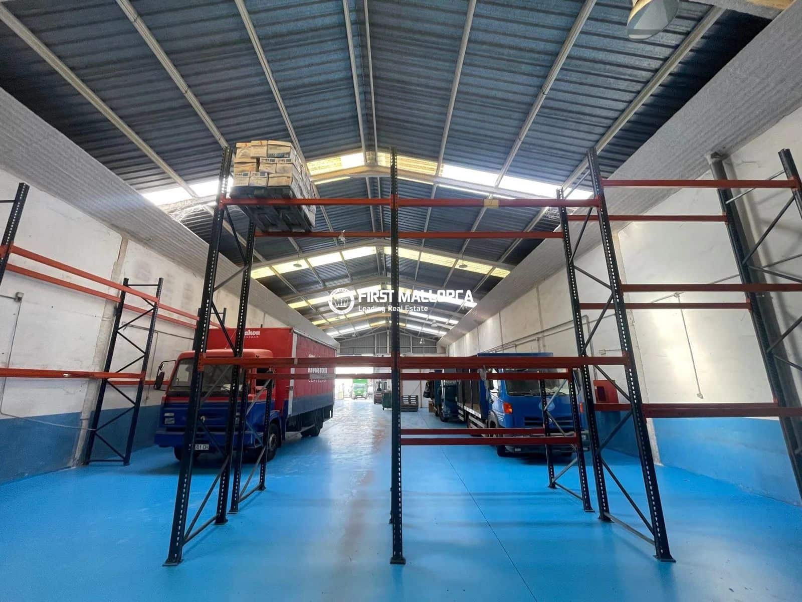 Commercieel te huur in Calvia met garage - € 6.500 (Ref: 10158755)