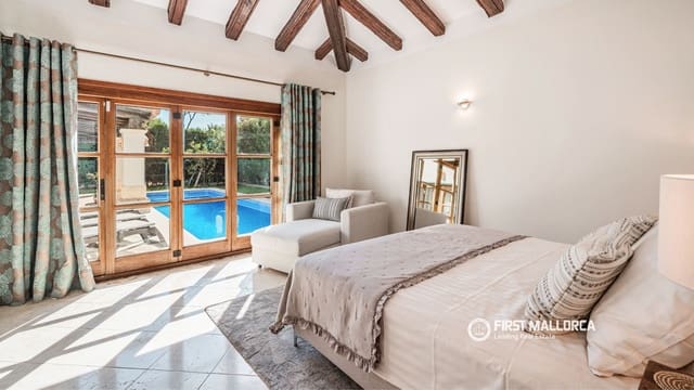 Villa/Maison de 4 chambres à louer à Santa Ponsa, Calvià avec piscine garage - 9 500 € (Ref: 10158756)