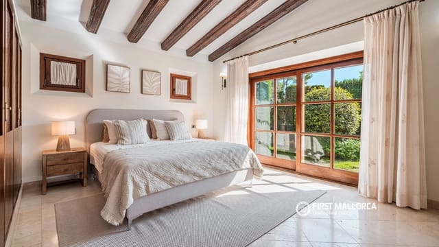 Villa/Maison de 4 chambres à louer à Santa Ponsa, Calvià avec piscine garage - 9 500 € (Ref: 10158756)