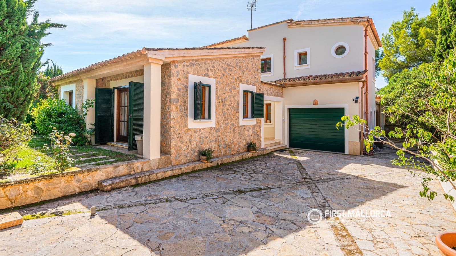 Villa/Maison de 4 chambres à louer à Santa Ponsa avec piscine garage - 9 500 € (Ref: 10158756)