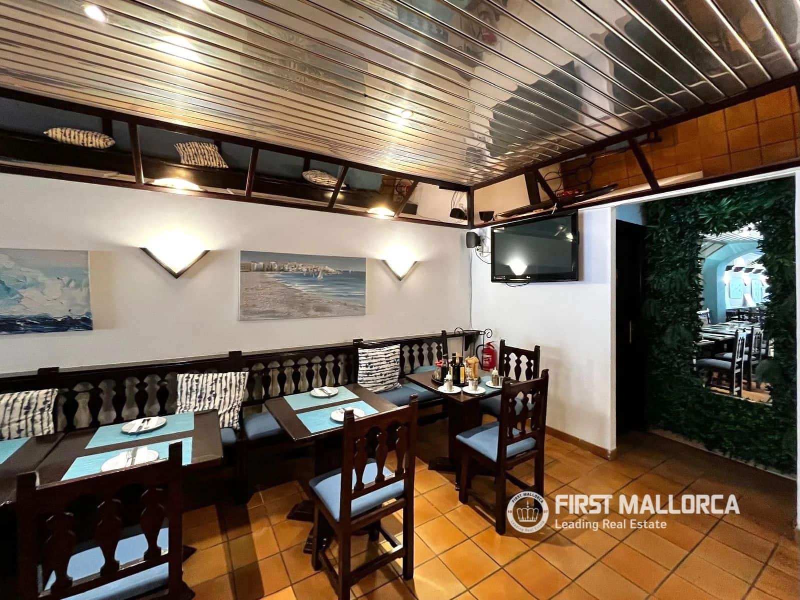 1 slaapkamer Commercieel te koop in Puerto de Andratx met garage - € 270.000 (Ref: 10160604)