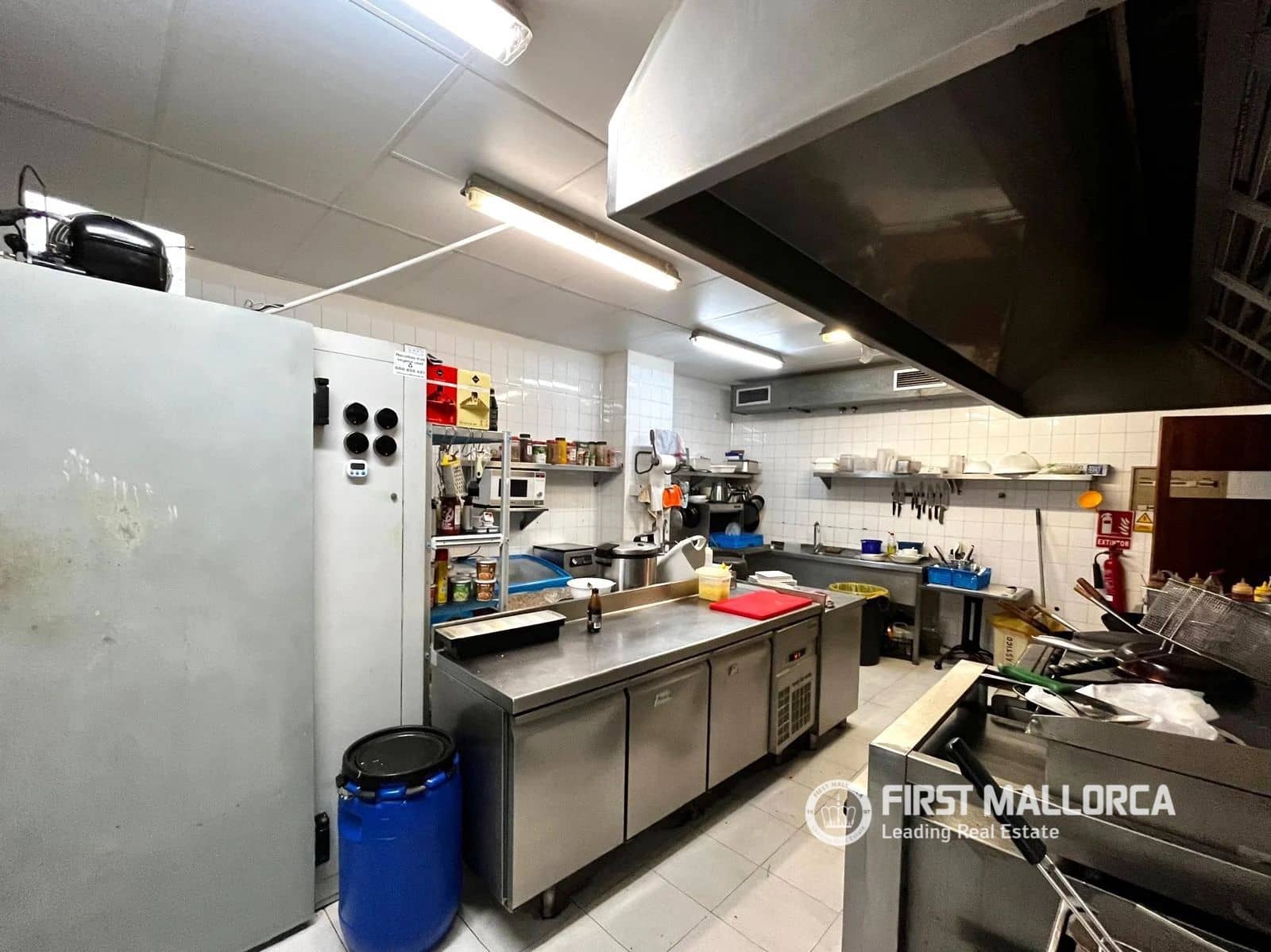 1 slaapkamer Commercieel te koop in Puerto de Andratx met garage - € 270.000 (Ref: 10160604)