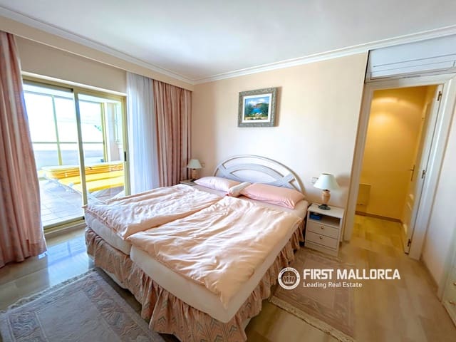 2 soveværelse Penthouse til salg i Puerto Portals, Calvià med swimmingpool garage - € 2.900.000 (Ref: 10160606)