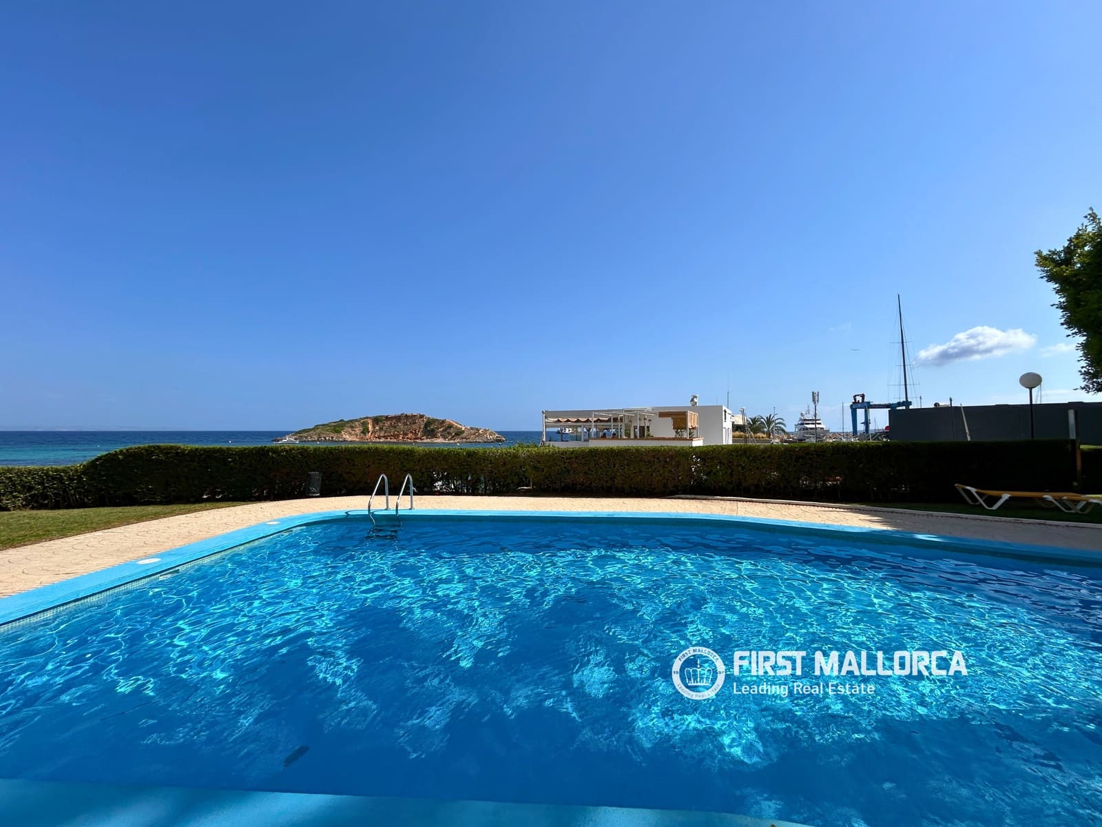 2 soveværelse Penthouse til salg i Puerto Portals med swimmingpool garage - € 2.900.000 (Ref: 10160606)