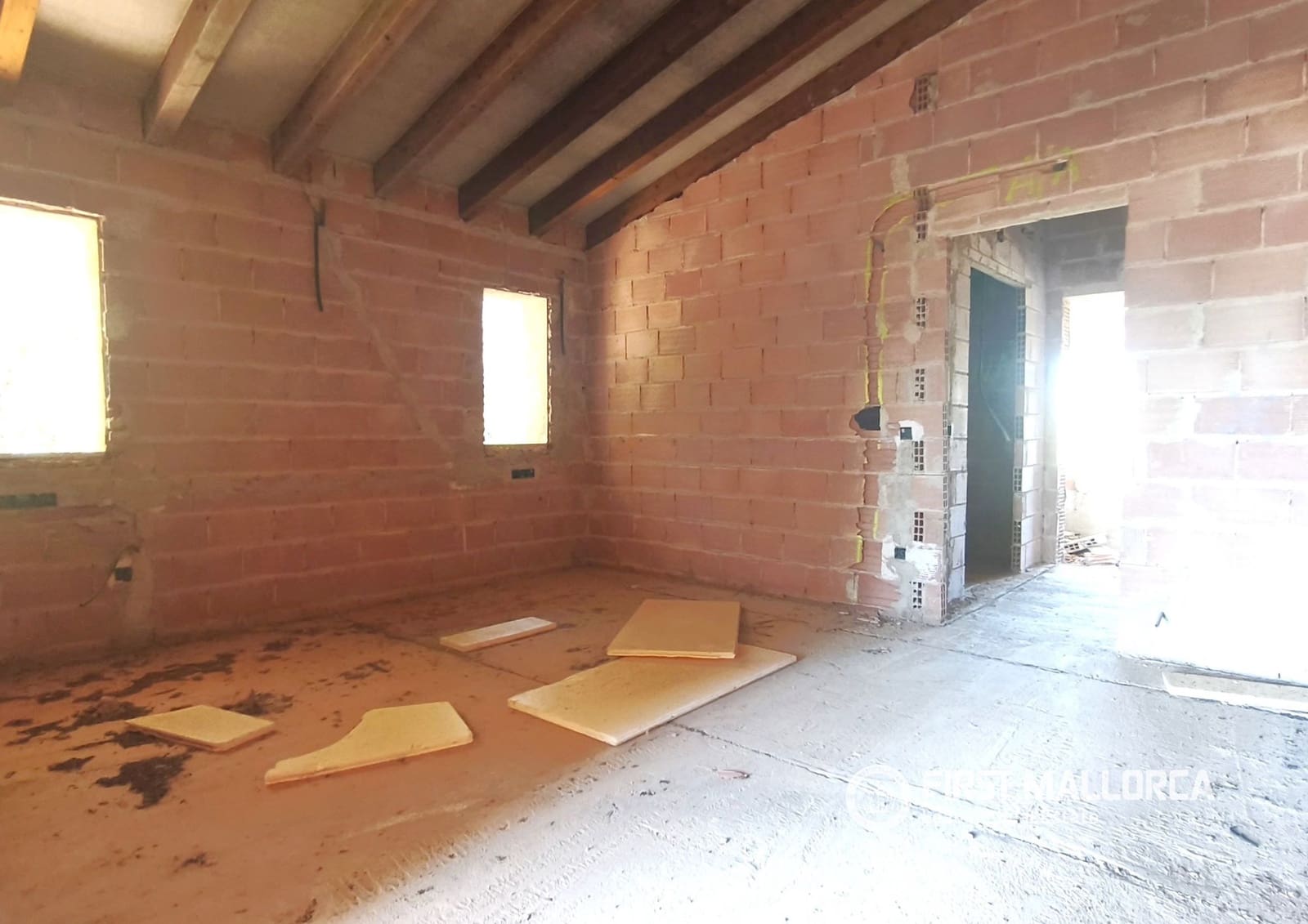 Building Plot for sale in Llucmajor - € 650,000 (Ref: 10165875)