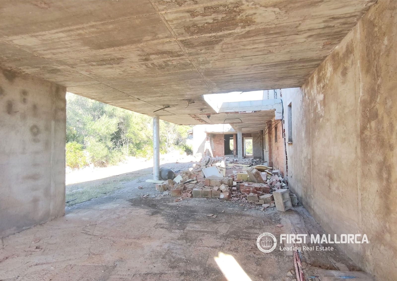 Building Plot for sale in Llucmajor - € 650,000 (Ref: 10165875)