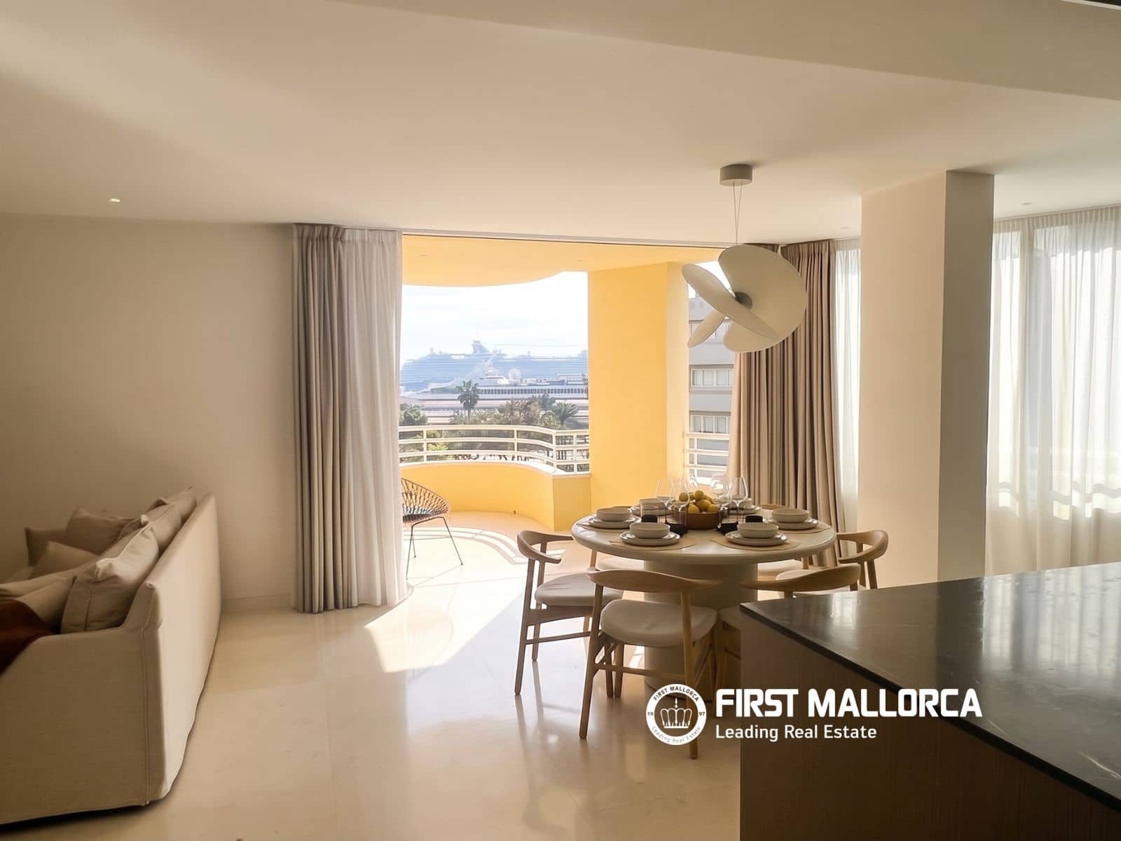 3 quarto Apartamento para arrendar em Palma de Mallorca com piscina garagem - 6 000 € (Ref: 10167946)