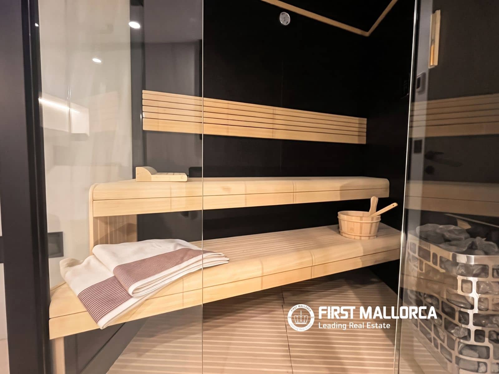 3 quarto Apartamento para arrendar em Palma de Mallorca com piscina garagem - 6 000 € (Ref: 10167946)
