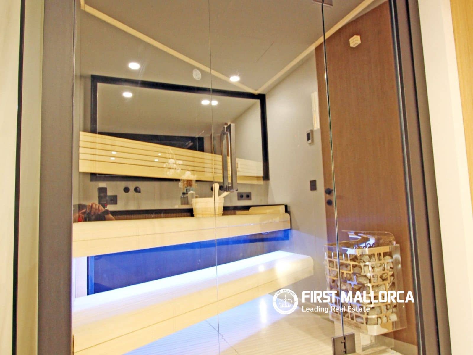3 quarto Apartamento para arrendar em Palma de Mallorca com piscina garagem - 6 000 € (Ref: 10167946)