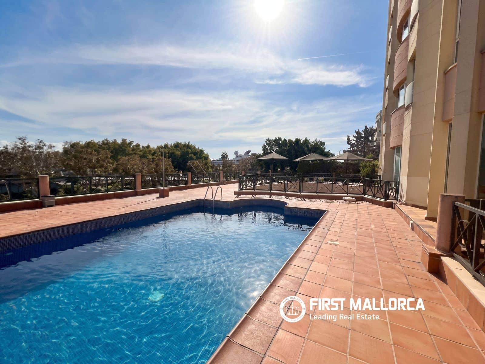3 quarto Apartamento para arrendar em Palma de Mallorca com piscina garagem - 6 000 € (Ref: 10167946)