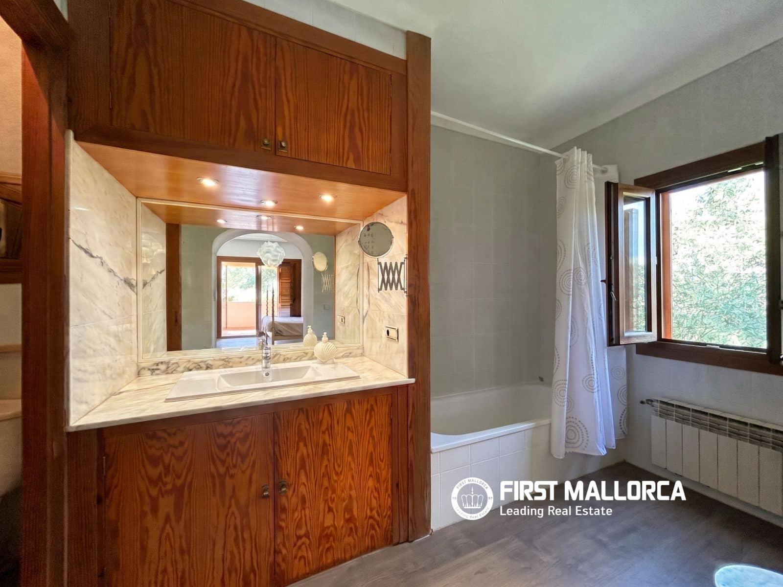 Chalet de 4 habitaciones en Portol en venta con piscina garaje - 1.299.000 € (Ref: 10176010)