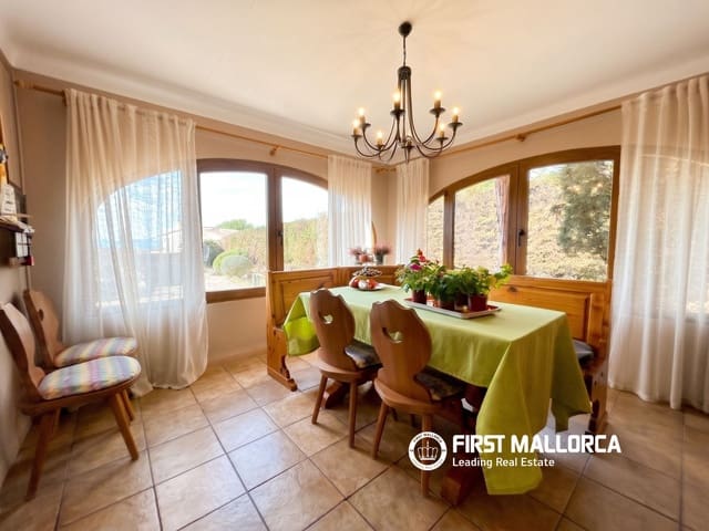 Chalet de 4 habitaciones en Portol, Marratxí en venta con piscina garaje - 1.299.000 € (Ref: 10176010)