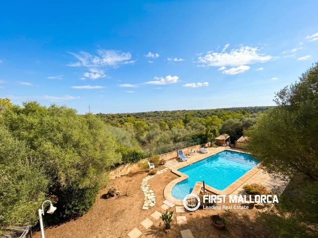 Chalet de 4 habitaciones en Portol, Marratxí en venta con piscina garaje - 1.299.000 € (Ref: 10176010)