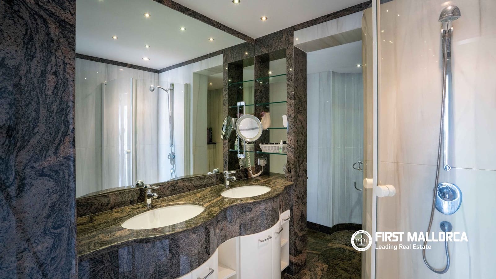 6 sypialnia Willa na sprzedaż w Costa d'en Blanes z basenem garażem - 3 495 000 € (Ref: 10182187)