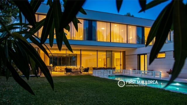4 chambre Villa/Maison à vendre à Santa Ponsa, Calvià avec piscine garage - 4 950 000 € (Ref: 10182192)