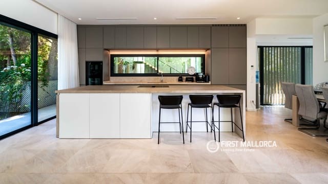4 chambre Villa/Maison à vendre à Santa Ponsa, Calvià avec piscine garage - 4 950 000 € (Ref: 10182192)