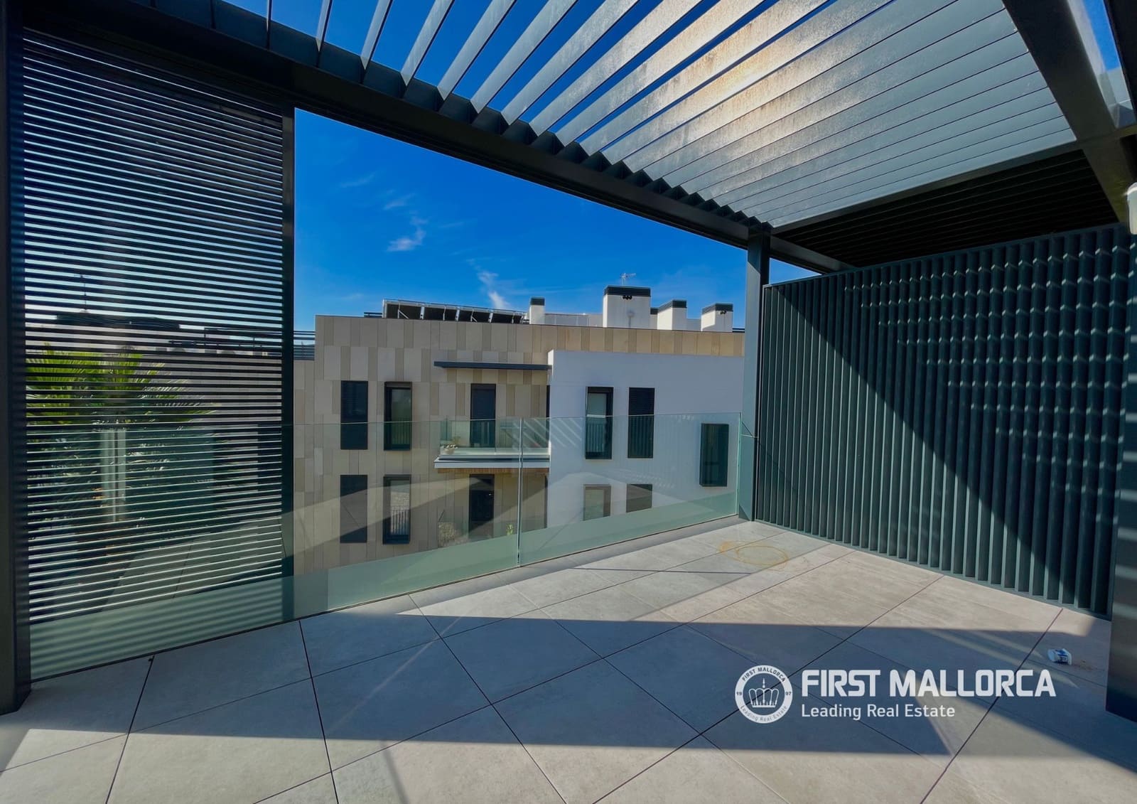 4 soveværelse Penthouse til salg i Palma de Mallorca med garage - € 1.639.000 (Ref: 10183947)