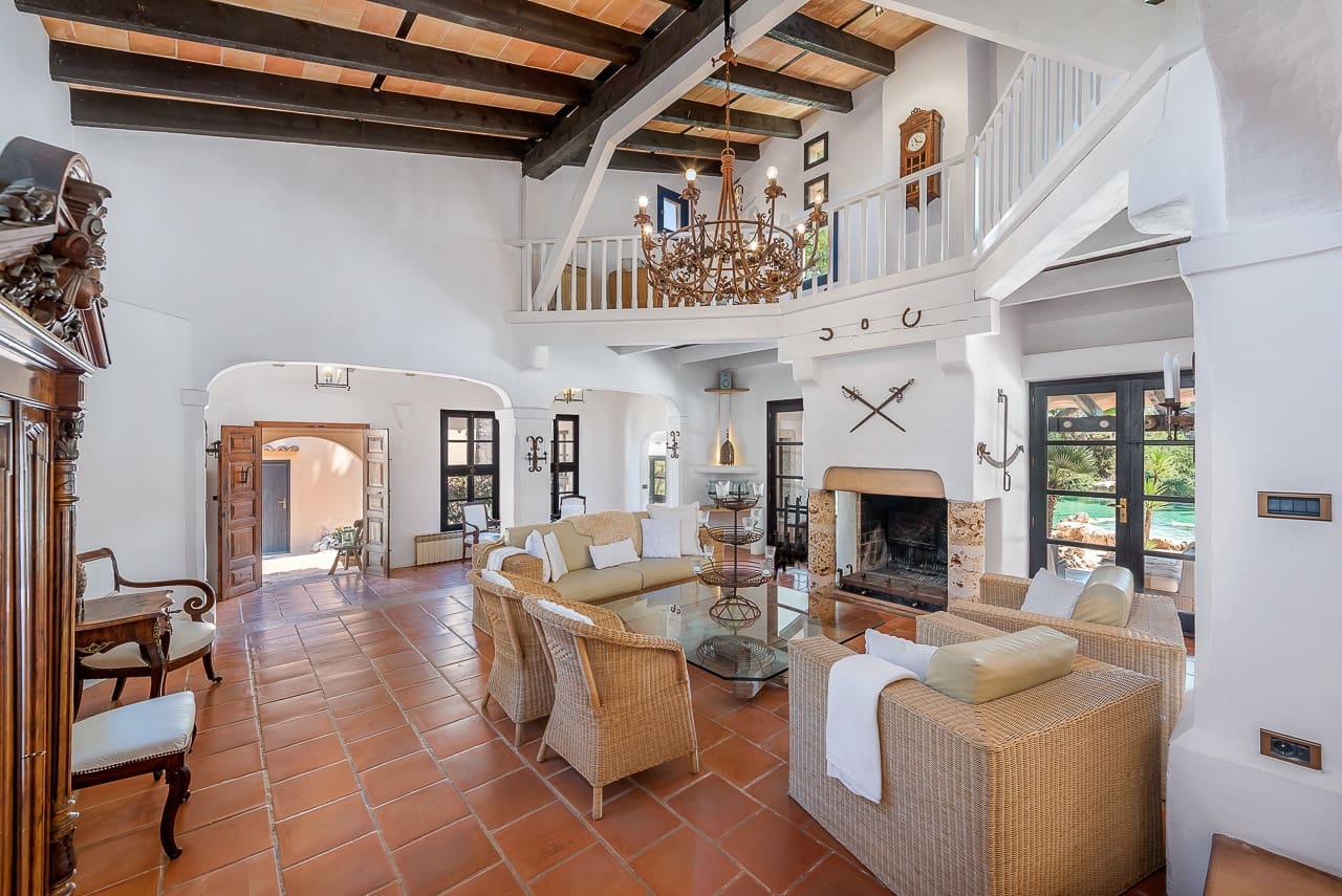 5 soveværelse Finca/Landehus til salg i Alqueria Blanca med swimmingpool garage - € 3.150.000 (Ref: 5561974)