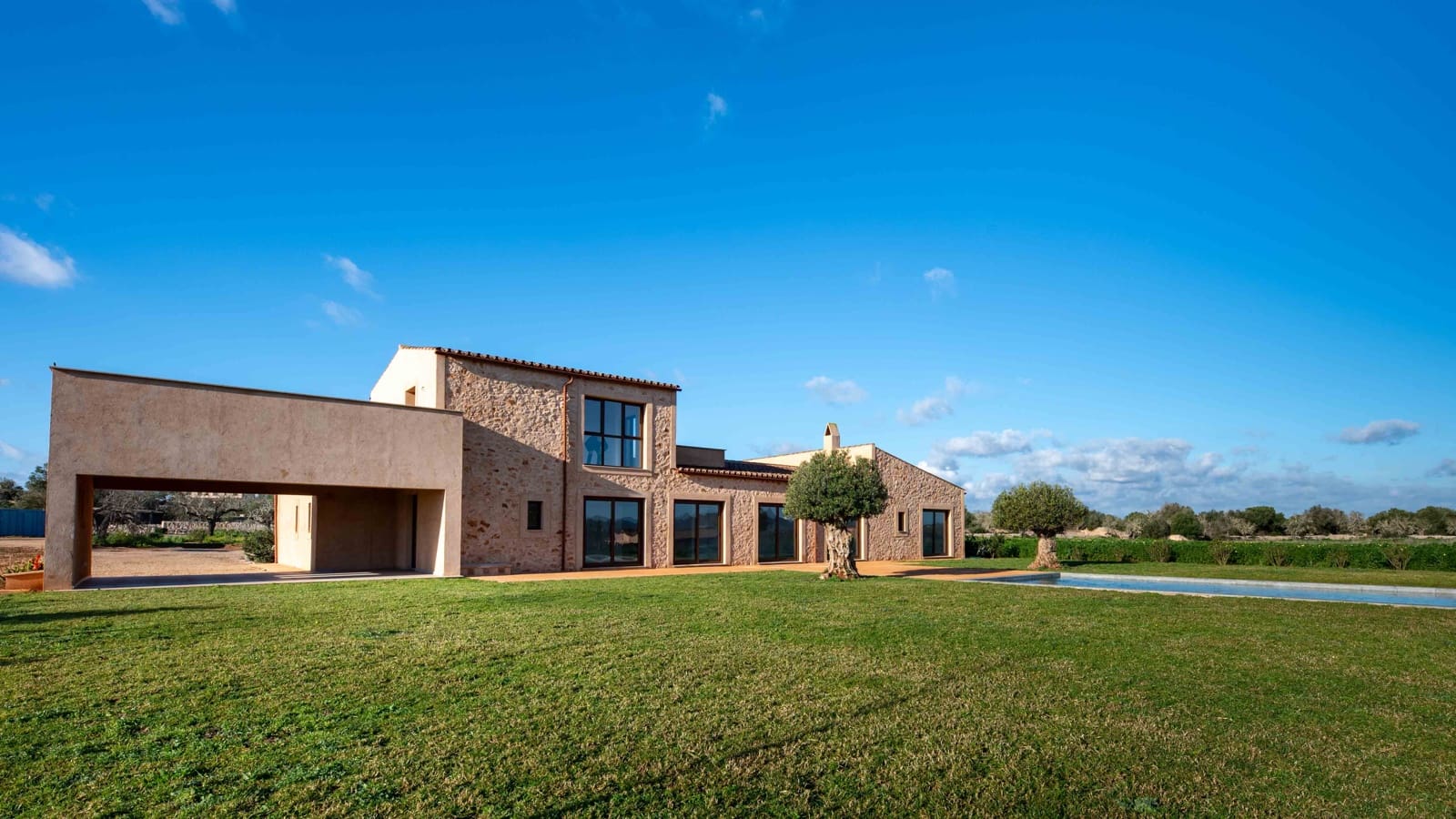 5 soveværelse Finca/Landehus til salg i Santanyi med swimmingpool garage - € 2.950.000 (Ref: 5561978)