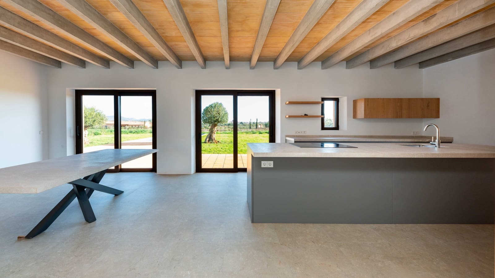 5 soveværelse Finca/Landehus til salg i Santanyi med swimmingpool garage - € 2.950.000 (Ref: 5561978)