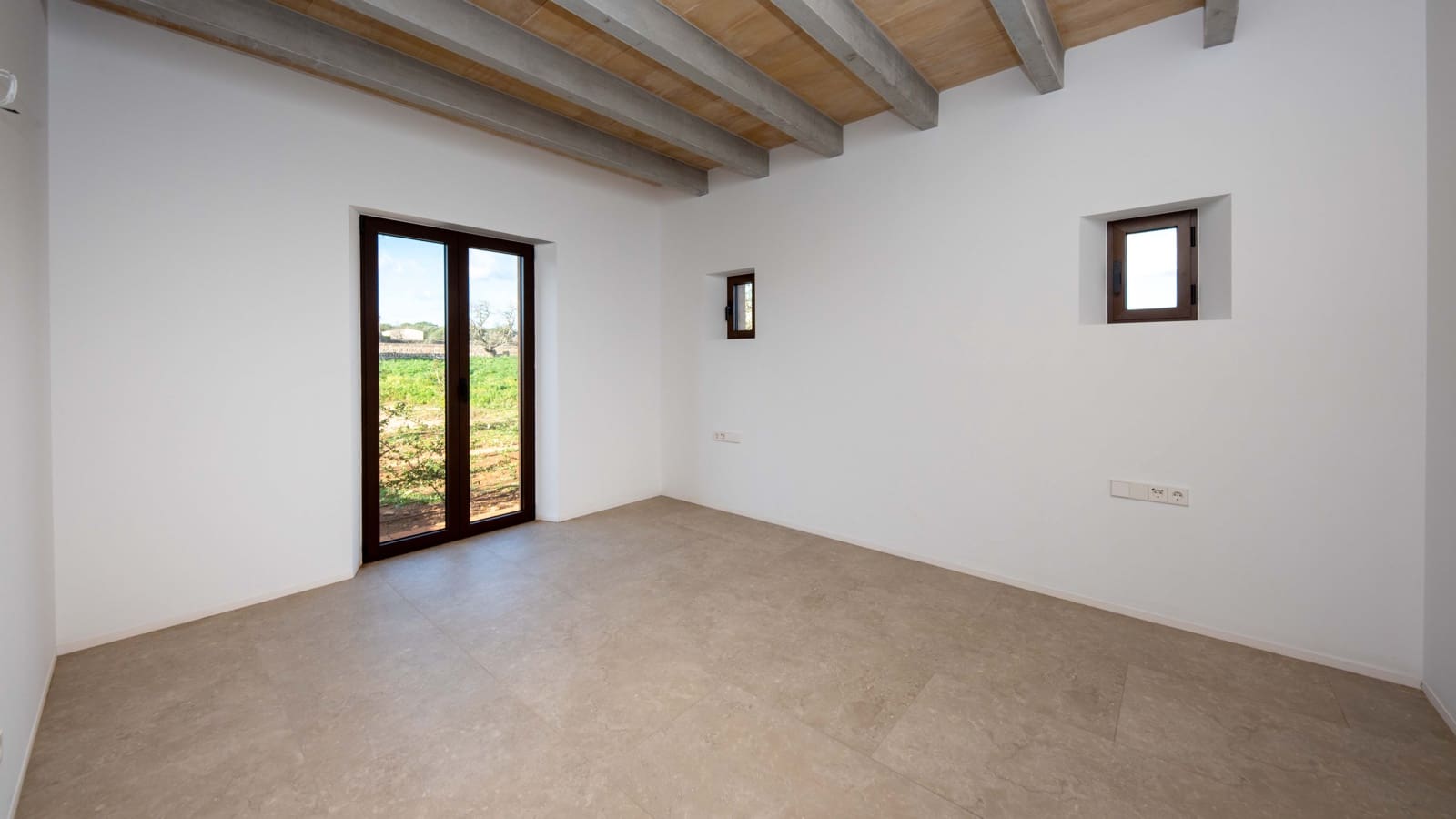 5 soveværelse Finca/Landehus til salg i Santanyi med swimmingpool garage - € 2.950.000 (Ref: 5561978)