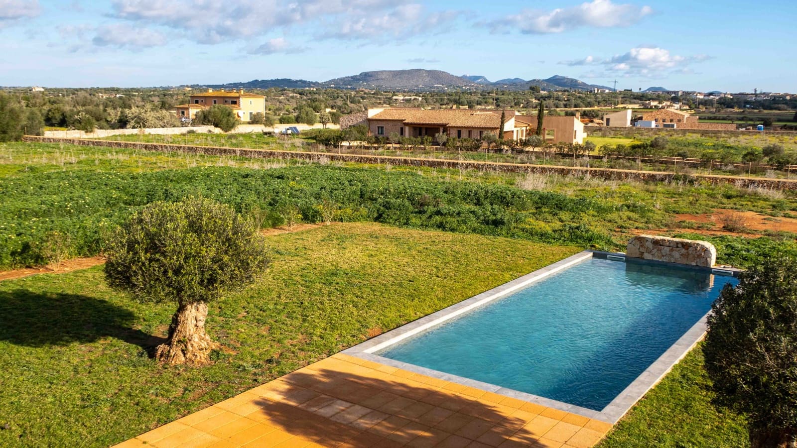 5 soveværelse Finca/Landehus til salg i Santanyi med swimmingpool garage - € 2.950.000 (Ref: 5561978)