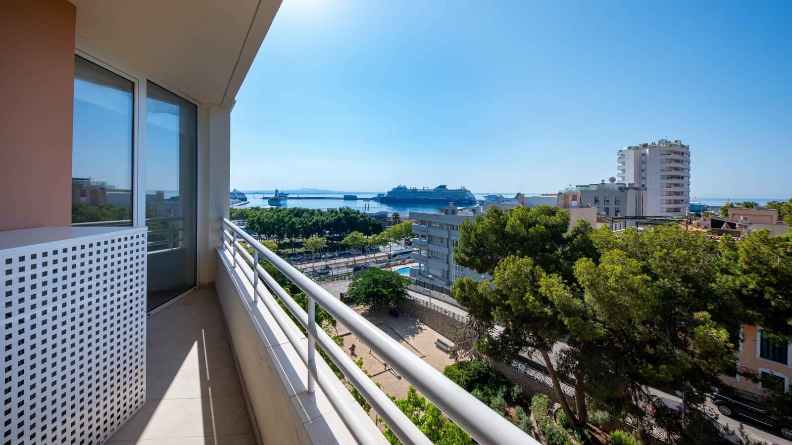 3 soverom Leilighet til salgs i Palma de Mallorca med svømmebasseng garasje - € 1 550 000 (Ref: 5562098)