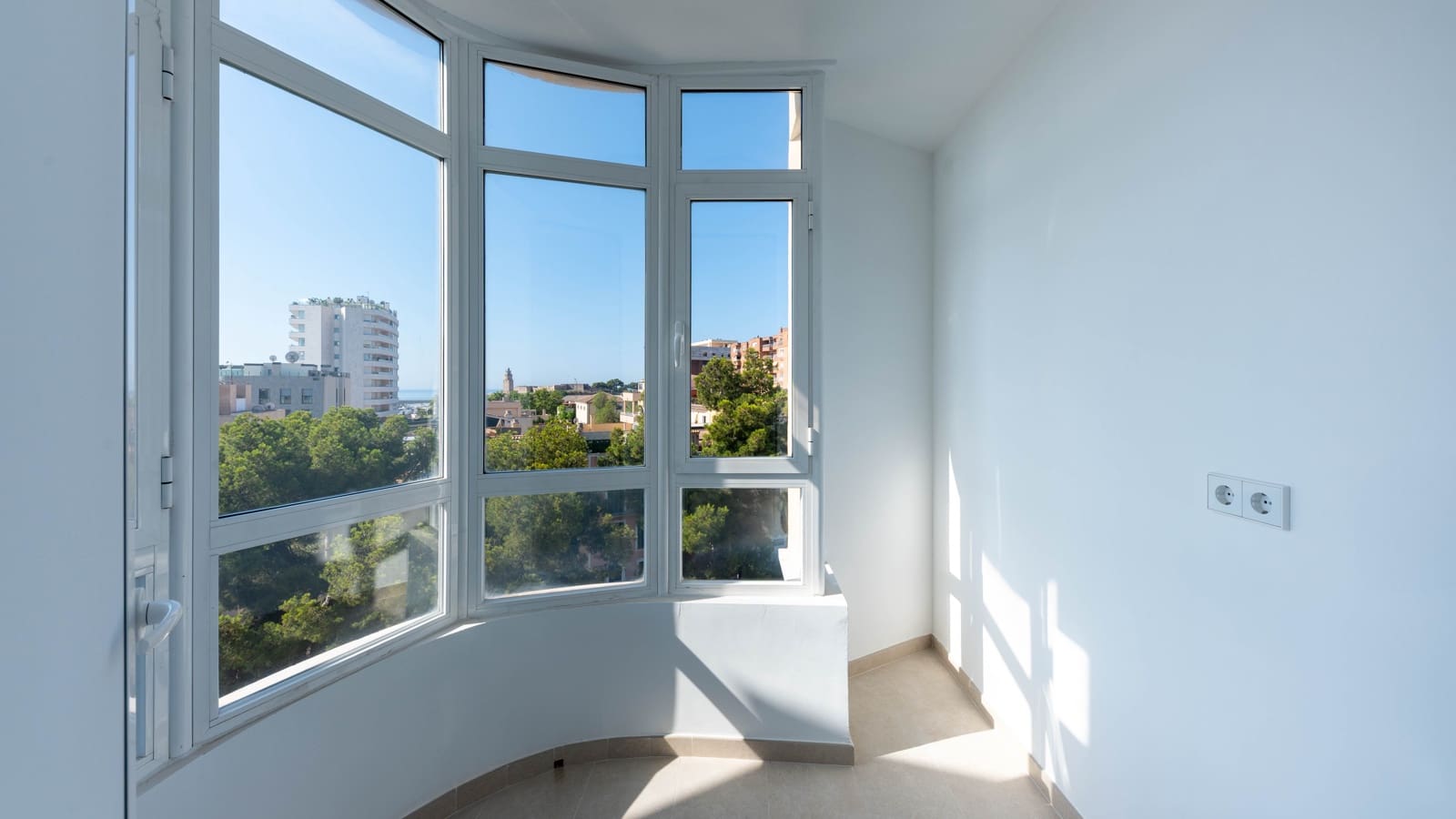 3 soverom Leilighet til salgs i Palma de Mallorca med svømmebasseng garasje - € 1 550 000 (Ref: 5562098)