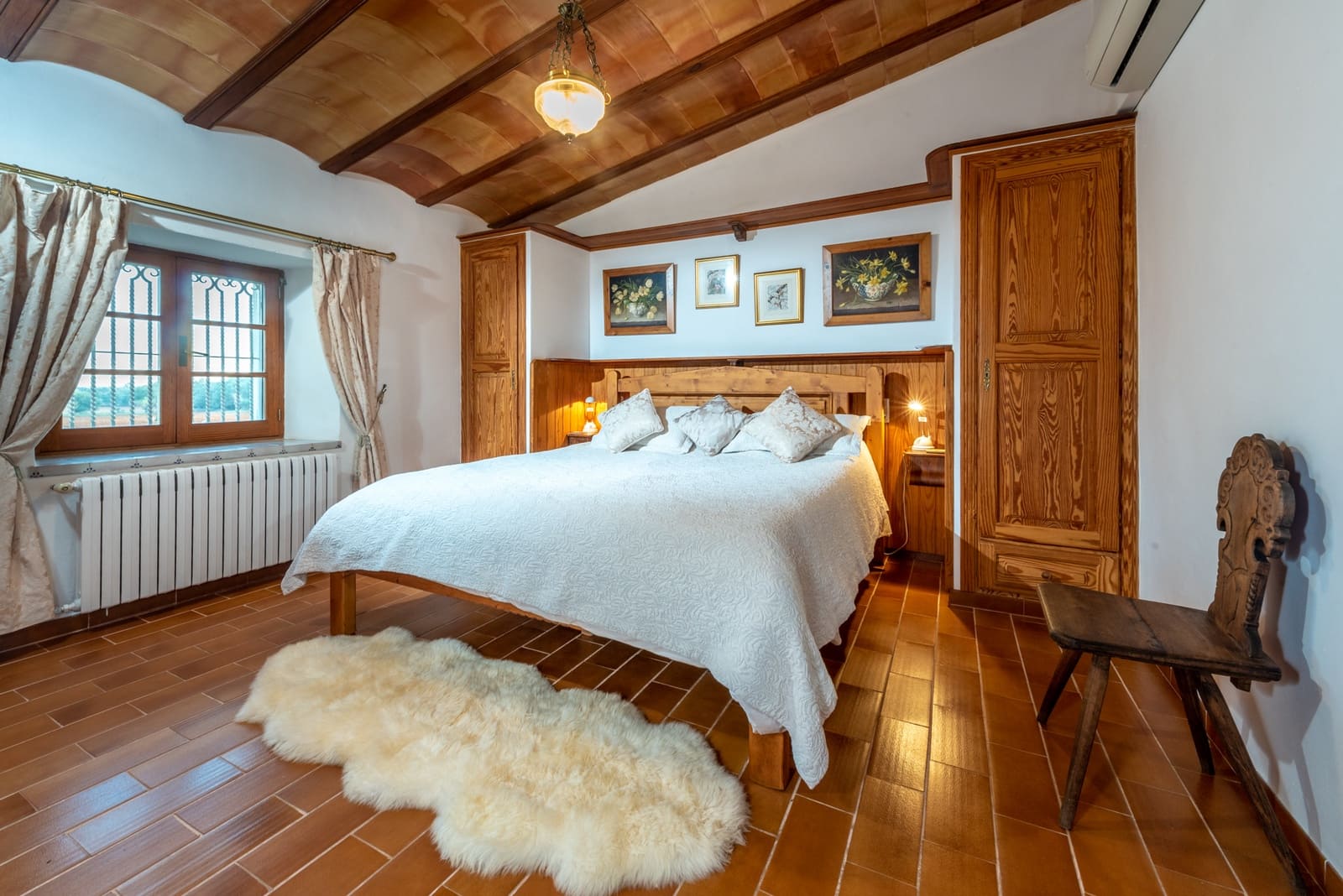 5 sypialnia Finka/Dom wiejski na sprzedaż w Felanitx z basenem garażem - 995 000 € (Ref: 5562200)