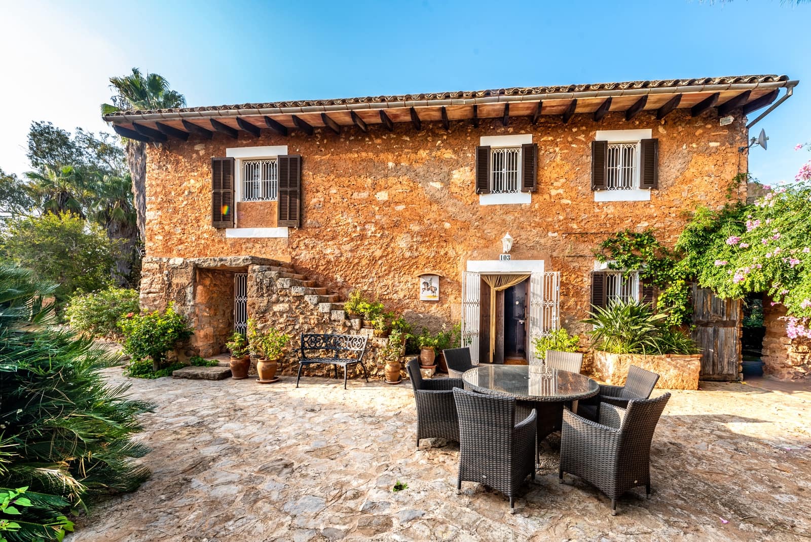 5 sypialnia Finka/Dom wiejski na sprzedaż w Felanitx z basenem garażem - 995 000 € (Ref: 5562200)