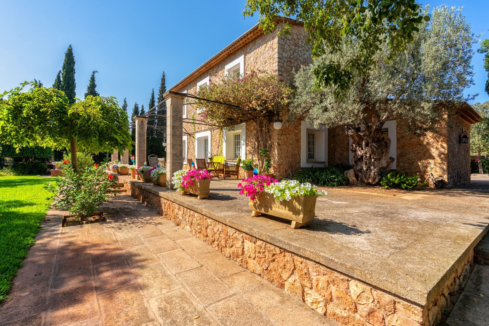 4 slaapkamer Finca/Landhuis te koop in Bunyola met zwembad garage - € 2.950.000 (Ref: 5562203)