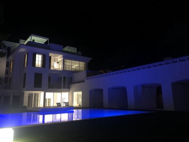 3 bedroom Penthouse for sale in Portocristo / Port de Manacor, Manacor with garage - € 890,000 (Ref: 5562415)