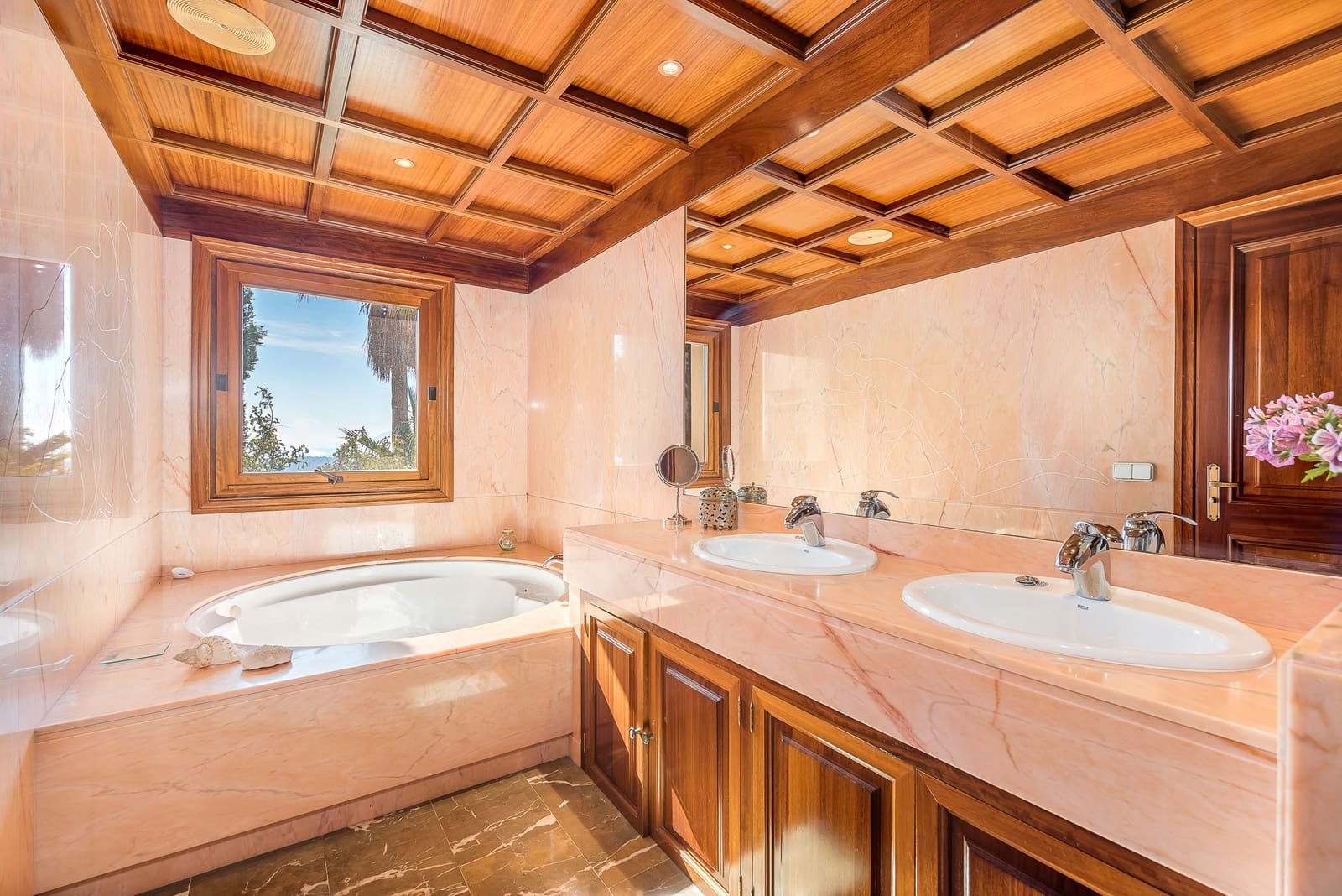 5 bedroom Villa for sale in Pollensa / Pollenca with pool garage - € 3,500,000 (Ref: 5562593)