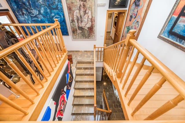 5 bedroom Villa for sale in Pollensa / Pollença with pool garage - € 3,500,000 (Ref: 5562593)