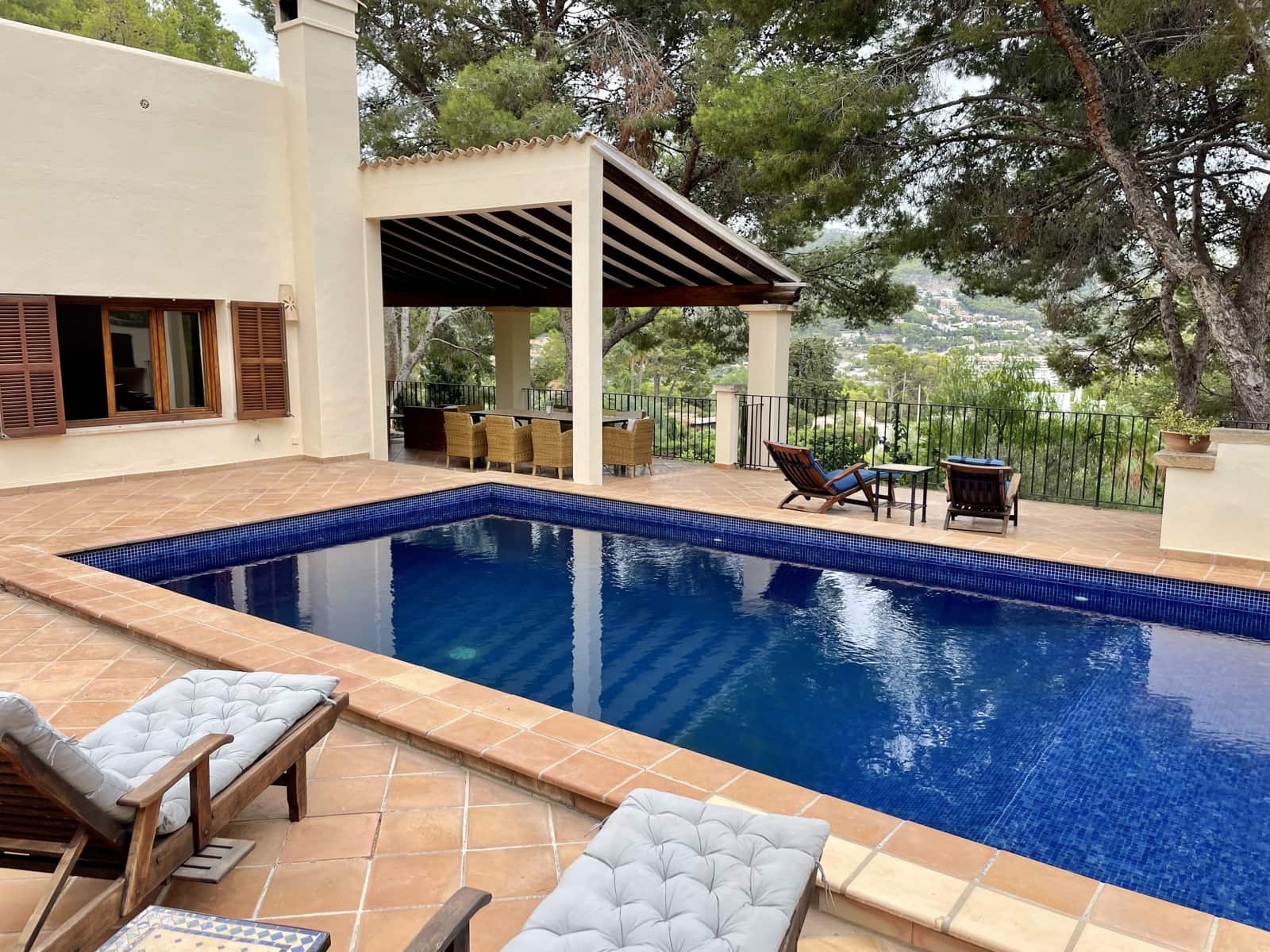 6 soverom Villa til salgs i Puerto de Andratx med svømmebasseng garasje - € 4 500 000 (Ref: 5562623)