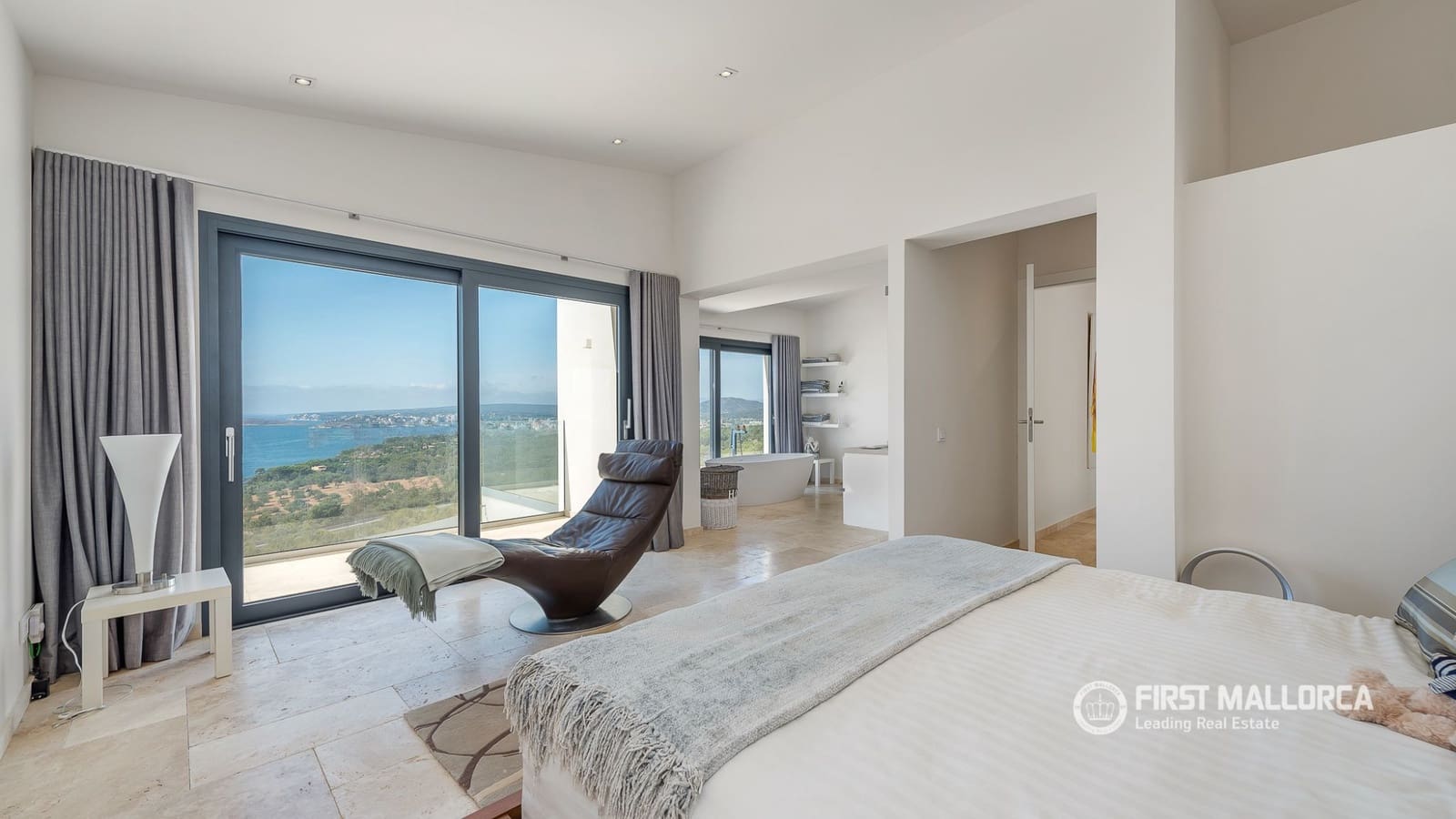 4 slaapkamer Villa te koop in Costa d'en Blanes met zwembad garage - € 4.800.000 (Ref: 5562626)