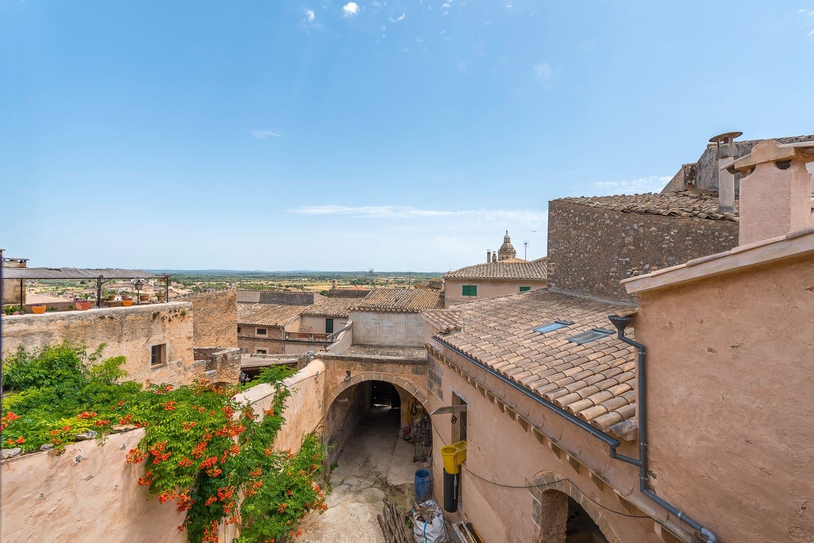 7 soveværelse Byhus til salg i Santa Eugenia med garage - € 1.200.000 (Ref: 5562712)