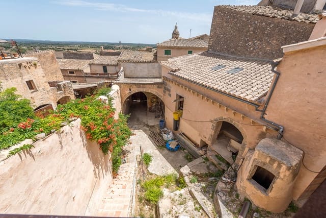 7 sypialnia Dom na sprzedaż w Santa Eugènia z garażem - 1 200 000 € (Ref: 5562712)