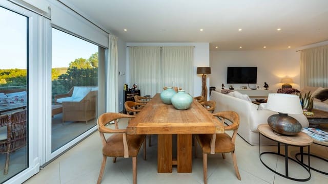 5 bedroom Villa for sale in El Toro / Port Adriano, Calvià with pool garage - € 2,200,000 (Ref: 5562764)