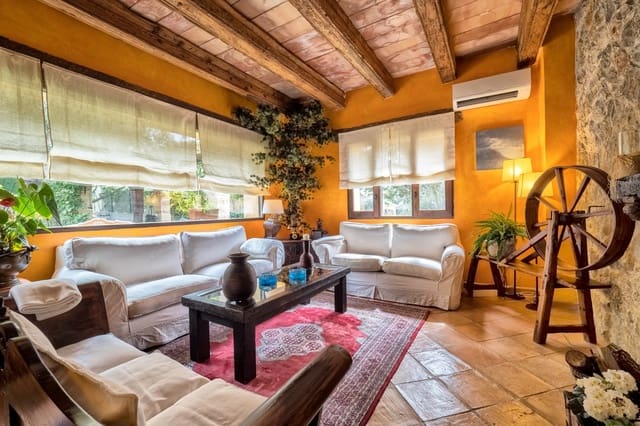 5 soveværelse Villa til salg i Valldemosa med swimmingpool garage - € 1.700.000 (Ref: 5562895)