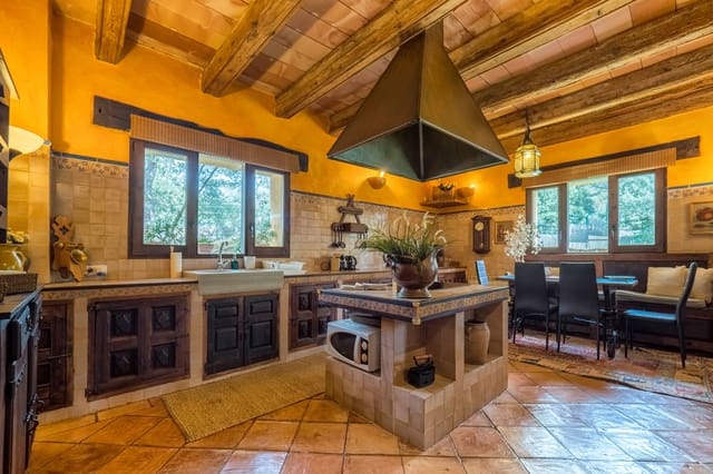 5 soveværelse Villa til salg i Valldemosa med swimmingpool garage - € 1.700.000 (Ref: 5562895)