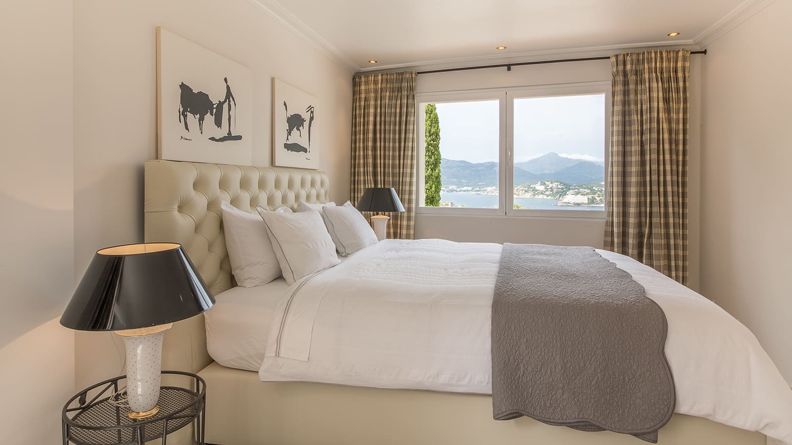 4 slaapkamer Villa te huur in Santa Ponsa met zwembad garage - € 6.000 (Ref: 5586672)