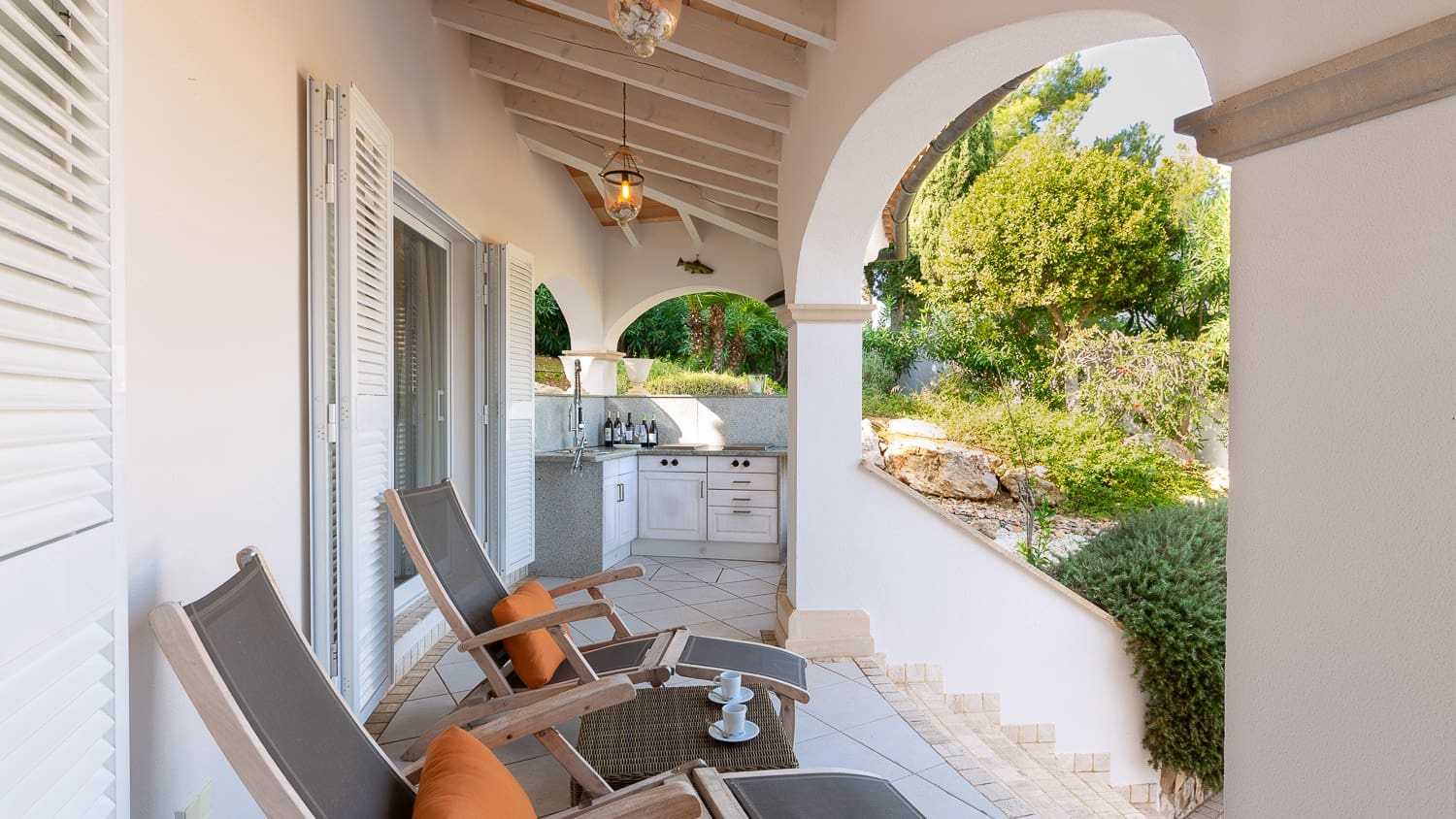 4 slaapkamer Villa te huur in Santa Ponsa met zwembad garage - € 6.000 (Ref: 5586672)