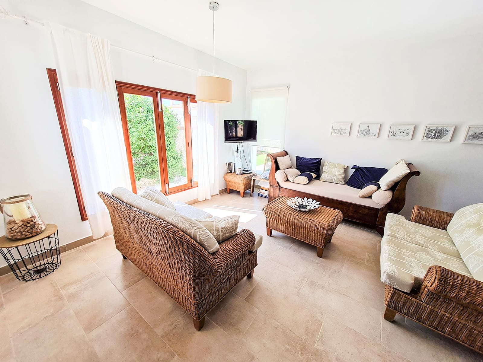 2 sypialnia Willa do wynajęcia w Santanyi z garażem - 2 900 € (Ref: 5586676)