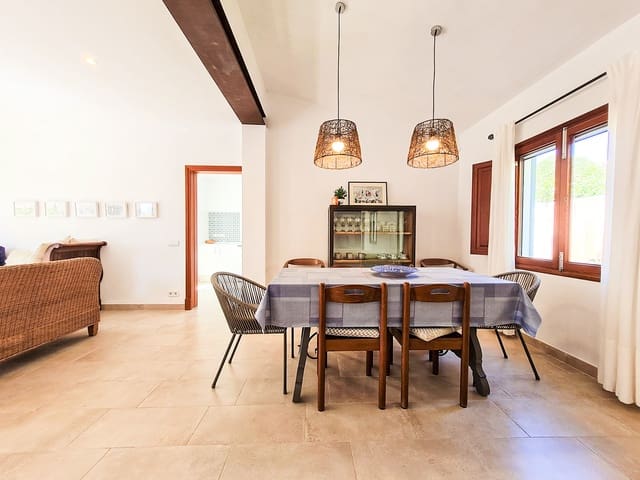 Villa/Maison de 2 chambres à louer à Cala Figuera, Santanyí avec garage - 2 900 € (Ref: 5586676)