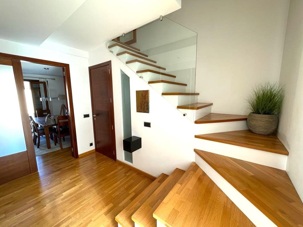 2 bedroom Apartment for rent in Pollensa / Pollenca with garage - € 1,800 (Ref: 5586697)