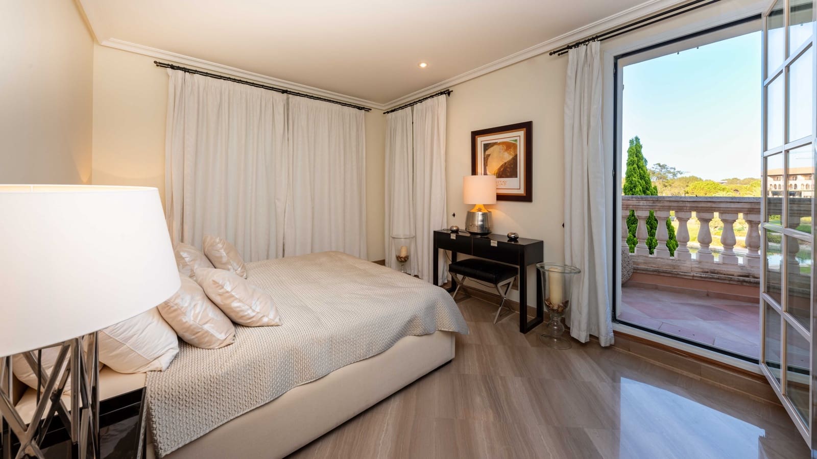 1 quarto Apartamento para arrendar em Portals Nous com garagem - 4 200 € (Ref: 5586730)