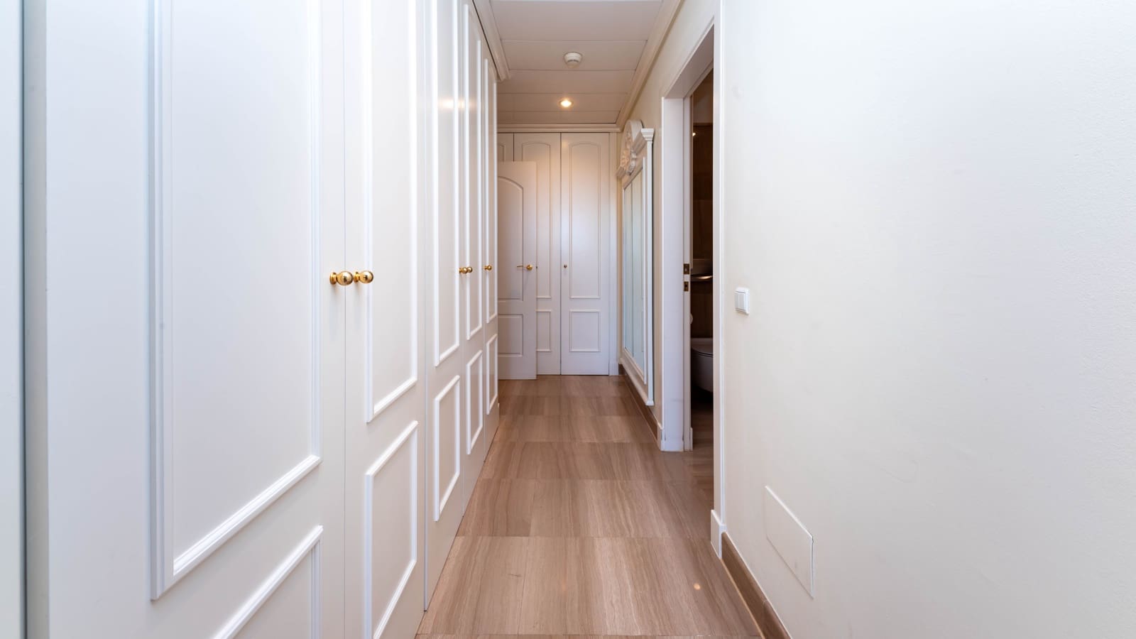 1 quarto Apartamento para arrendar em Portals Nous com garagem - 4 200 € (Ref: 5586730)