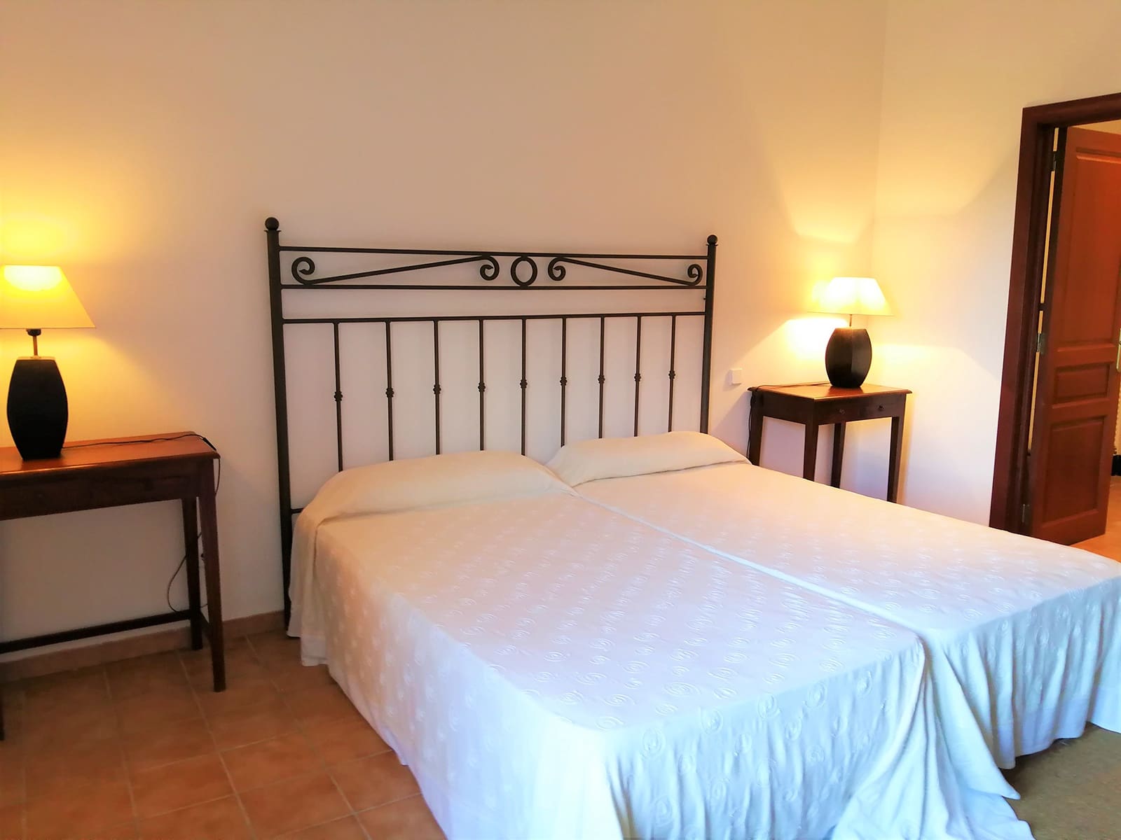 2 sovrum Finca/Hus på landet att hyra i Manacor med garage - 1 700 € (Ref: 5586739)