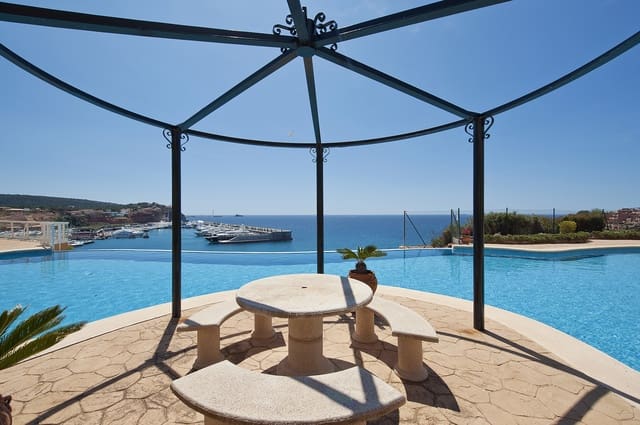 Penthouse de 3 chambres à louer à Santa Ponsa, Calvià avec garage - 5 000 € (Ref: 5586752)